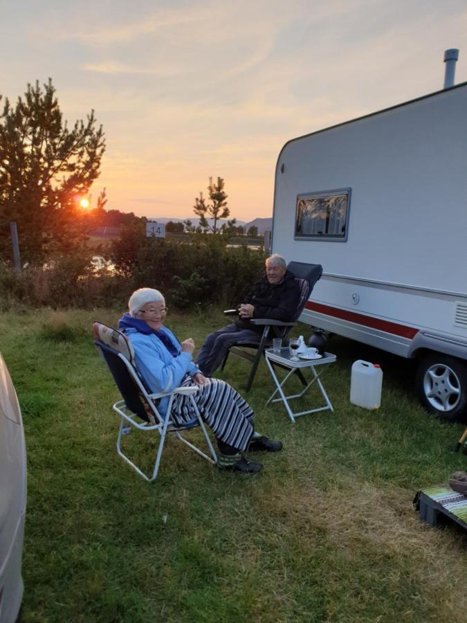 Solvang Camping Og Leirsted ألتا المظهر الخارجي الصورة